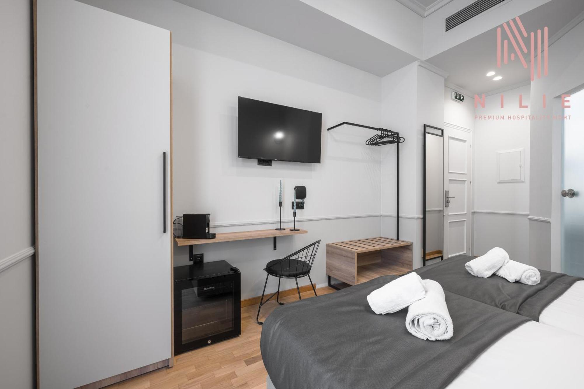 Esther Suites, Nilie Hospitality Mgmt テッサロニキ エクステリア 写真